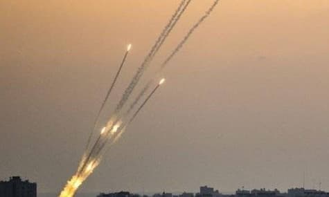 Із Сектору Гази випустили по Ізраїлю понад 100 ракет, відомо про трьох поранених