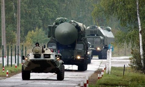росія попередила США, що збирається провести щорічні ядерні навчання