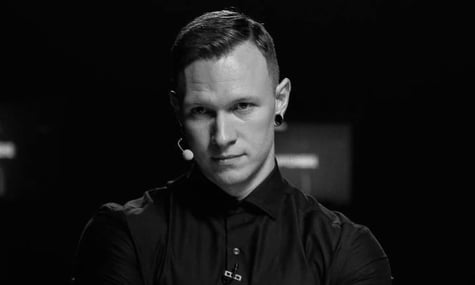 Диплом Спартака Субботи. Поліція закрила справу проти блогера через закінчення строків давності