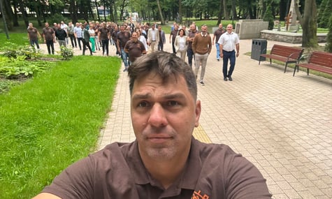 У МЗС Литви визнали, що зняли українські прапори за наказом ексміністра, який пішов у відставку через запитання про Крим