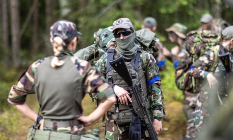 У Литві громадян росії та Білорусі пропонують не брати у Стрілецьку спілку — одну з ланок оборони країни