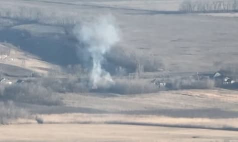 Пограничники показали, как уничтожают тыловой склад россиян в Луганской области