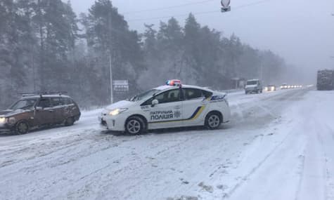 Поліція повідомила про майже 500 ДТП у Києві з початку доби