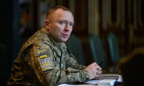 Крім Паліси, представники США телефонували з погрозами головнокомандувачеві Драпатому — Kyiv Independent