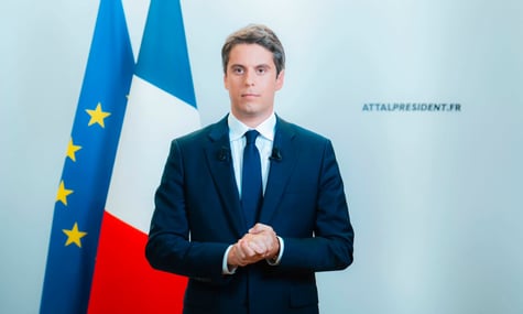 Кандидат у президенти Франції й експрем'єр подав скаргу на «іноземне втручання з боку росії». Очікує, що такого буде більше