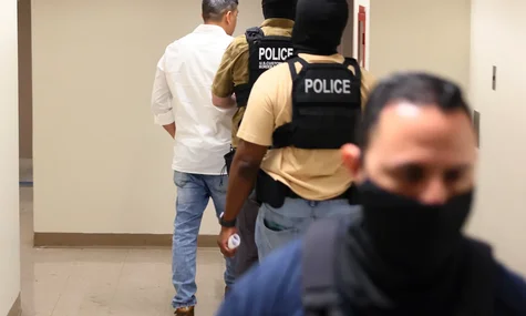 До України прибули 50 українців, яких депортували зі США