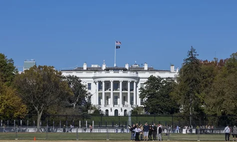 Білий дім склав перелік медіа, що нібито поширюють «фейкові новини». Хто опинився у списку?