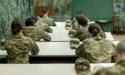 Рада відновила офіцерську підготовку для студентів-медиків та фармацевтів