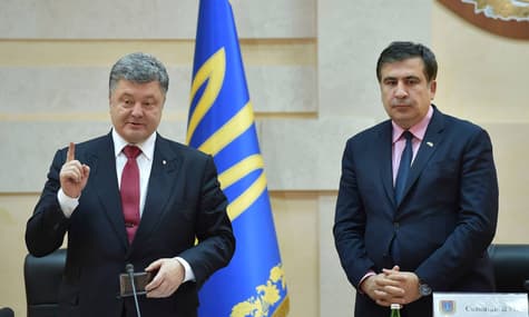 Саакашвили призвал Порошенко вернуть ему гражданство: «Не буду давать 24 часа, есть достаточно времени до второго тура»