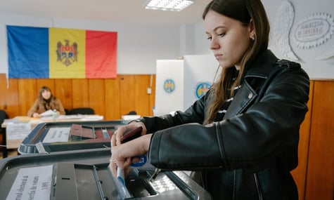 У Молдові порахували 93% голосів: партія Санду перемагає, «Патріотичний блок» Додона посідає друге місце