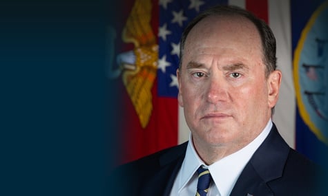 Міністр Військово-морських сил США Джон Фелан