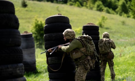 Проходження базової загальновійськової підготовки Проходження базової загальновійськової підготовки