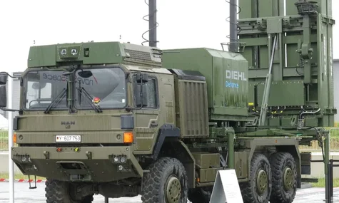Германия передала Украине новую военную помощь с системами ПВО и танками Leopard 1