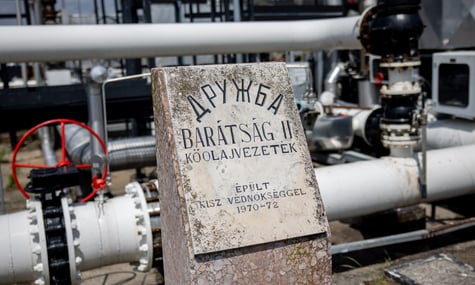 У ЄС тиснуть на Україну, щоб та надала доступ до нафтопроводу «Дружба» — FT