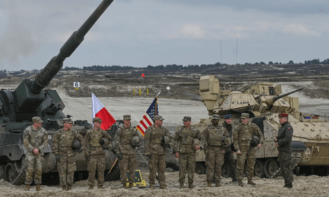 У Польщі збудують постійну військову базу США. Її назвуть «Форт Трамп» — Навроцький
