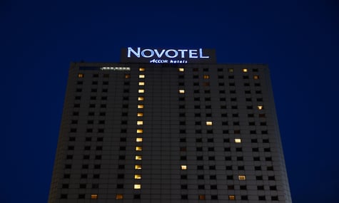 Готелі французької Accor звинуватили в готовності сприяти секс-торгівлі українськими дітьми. Компанія обіцяє перевірку