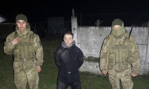 Пограничники задержали «водолаза», который переправлял в Румынию медицинские маски