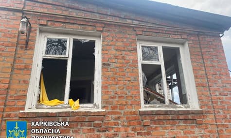 российские ракеты прилетели по Богодухову в Харьковской области: ранен пожилой мужчина
