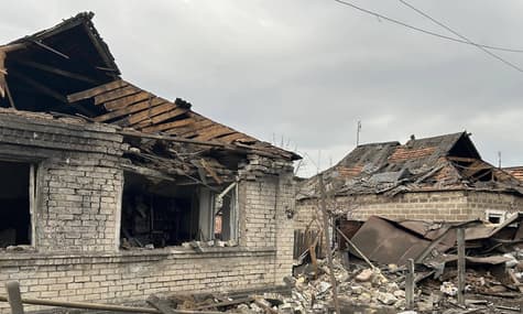 россияне ночью ударили по Селидово двумя ракетами С-300 — ранены 4 человека