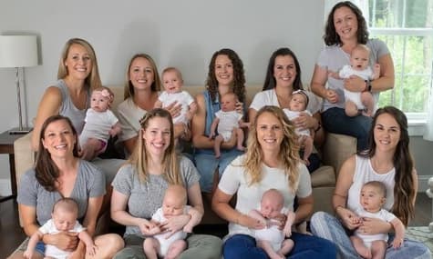 В США родили 9 подруг-медсестер, которые забеременели примерно в одно и то же время