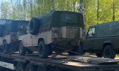 Литва передала украинской армии еще шесть внедорожников и сухпайки