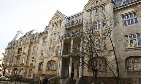 Студентка Львівського університету написала заяву на відрахування через скандал із домаганнями