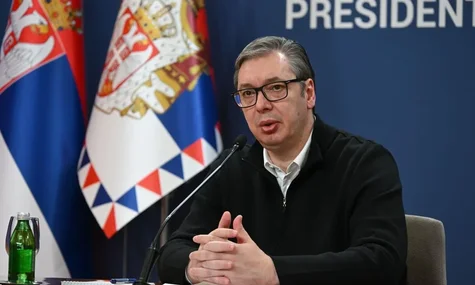 Латвія та Литва заборонили Вучичу використати їхній повітряний простір для поїздки до Москви на 9 травня