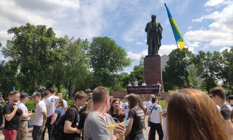 В Киеве прошел марш за освобождение политических заложников Кремля
