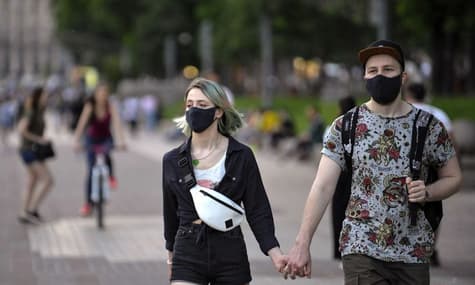 В Україні з 1 серпня починають діяти нові правила карантину: що змінюється
