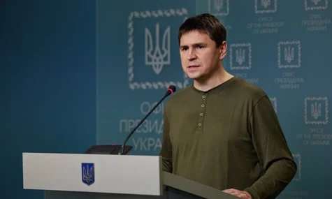 Переговори про завершення війни в Україні «на паузі», поки тривають бойові дії на Близькому Сході — Подоляк