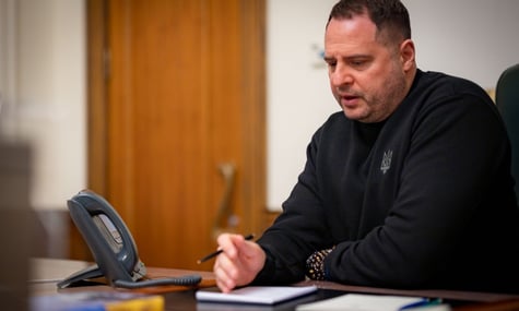 Єрмак був «не при собі», коли дізнався про своє звільнення — Economist