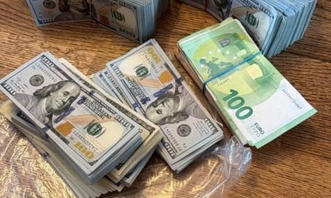 Вилучили елітні авто й 22,6 млн грн. Керівникам обласної поліції, яких підозрюють у покриванні «порноофісів», оголосили про підозри
