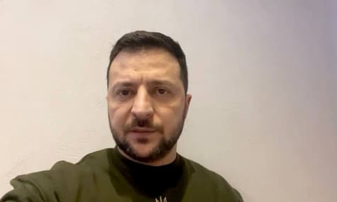 «Ночі можуть бути неспокійними»: Зеленський заявив, що росія планує тривалу атаку дронами