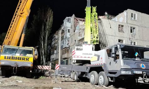 У Миколаєві під завалами знайшли ще одне тіло: внаслідок удару по житловому будинку вже 8 загиблих