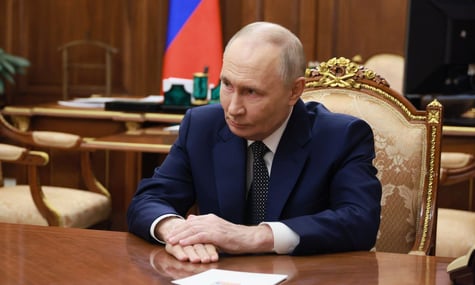 У розмовах із Бушем-молодшим путін скаржився на те, що рф не належить до НАТО, і пояснював незалежність України «доброю волею» СРСР