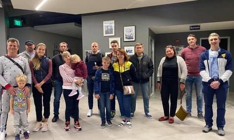 Американская авиакосмическая компания эвакуировала из США 15 украинцев — посольство