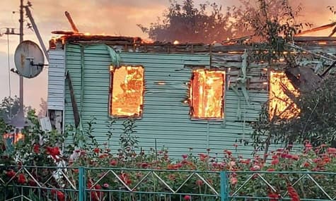 Війська рф обстріляли будинки та цивільну інфраструктуру Сумщини. В області за день — 176 прильотів