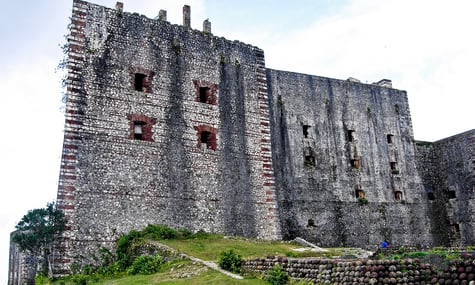 Мур цитаделі Лафер'єр на Гаїті