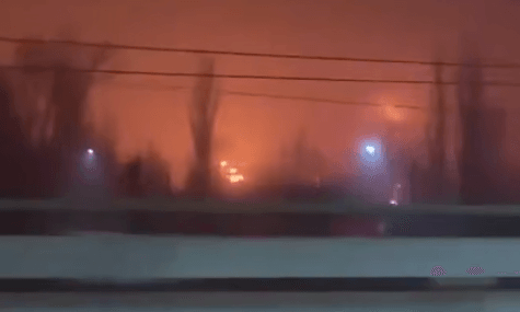 Дрони, ймовірно, атакували нафтобазу у рф. Під ударом також міг опинитися НПЗ