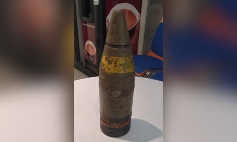 Протитанкова ракета, яку жінка принесла до відділку поліції в Чехії