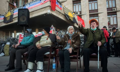 «Будуть проблеми»: в окупованому Донецьку студентів змушують іти на «вибори» бойовиків