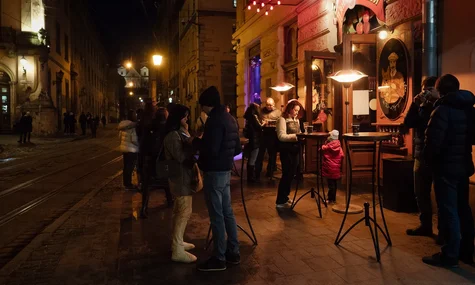 Уряд змінює правила пересування на вулиці в комендантську годину