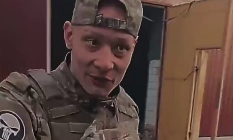 «Вагнерівець», який окуповував Селидове, а потім утік до Фінляндії, живе в ізоляторі з інтернетом і спортзалом