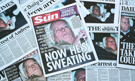 Години на холоді та «радше удача, ніж майстерність». Автор вірусного фото експринца Ендрю після допиту розповів, як його зробив