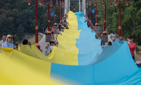 У Мелітополі знищили російську військову базу, а ЄС планує ускладнити видачу віз росіянам: головне за день 28 серпня