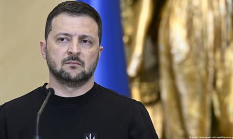 Зеленський має приїхати до Німеччини 14 травня. Йому вручать премію Карла Великого — ЗМІ