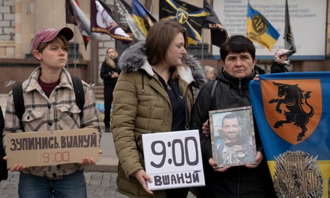 Рада підтримала встановлення хвилини мовчання на законодавчому рівні