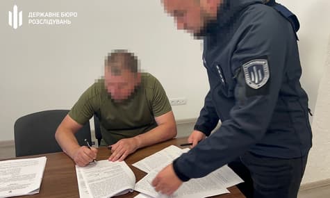 Ровненского военкома, избившего военного битой, взяли под стражу