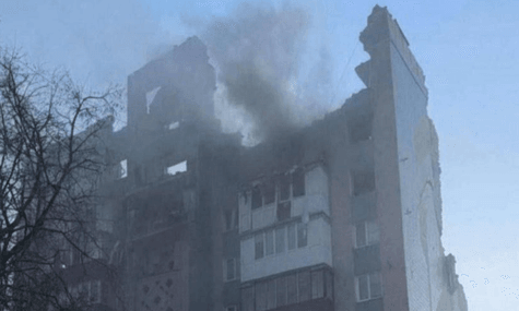 Тернопіль опинився під ударом російських ракет і дронів. Через влучання в багатоповерхівку є загиблі (ОНОВЛЕНО)