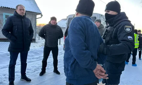 72-річний підозрюваний у вбивстві п’ятьох переселенців на Рівненщині помер у СІЗО